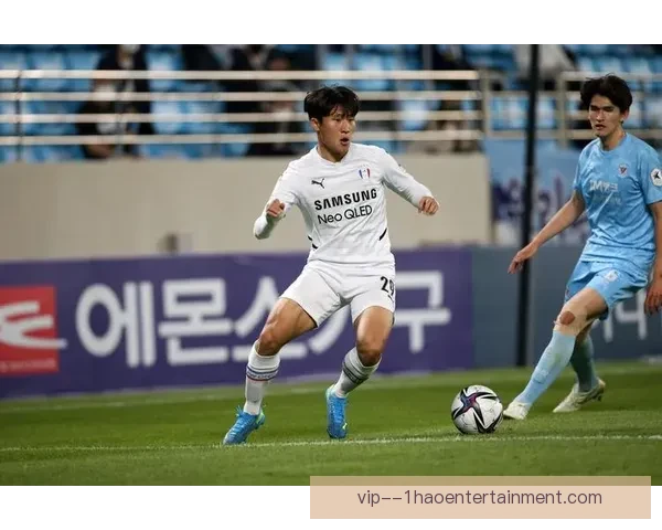 亚冠赛场群星闪耀球员个人表现深度盘点与价值解读全面剖析赛季亮点